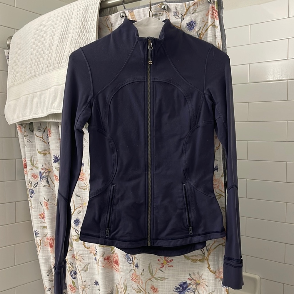 LULU LEMON PURPLE ALIGN JACKET